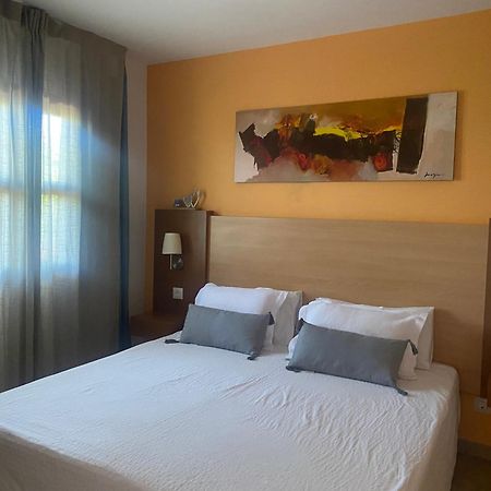 Apartamento Punta Umbria Parking Incluido Y Piscina Exterior photo
