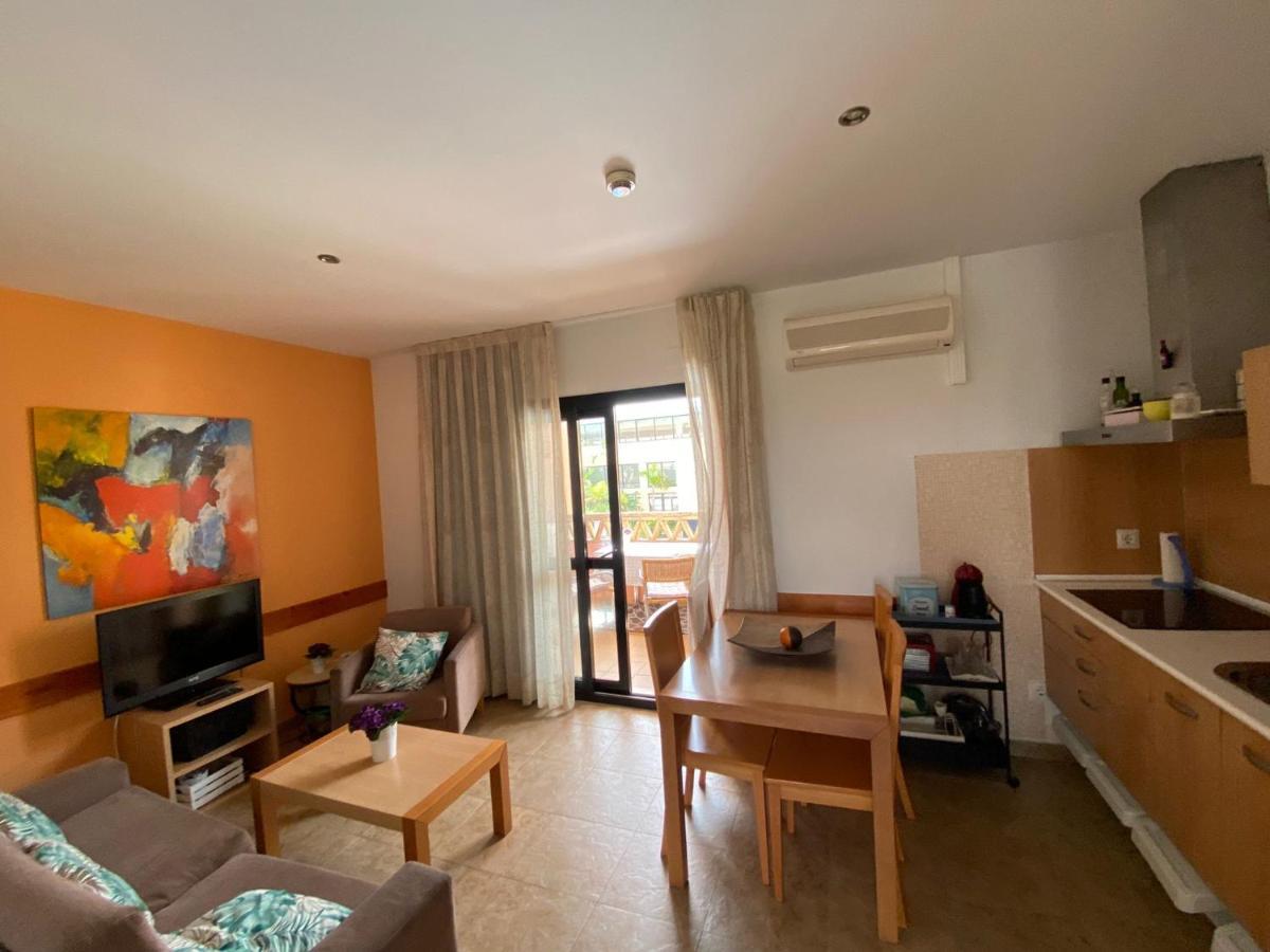 Apartamento Punta Umbria Parking Incluido Y Piscina Exterior photo